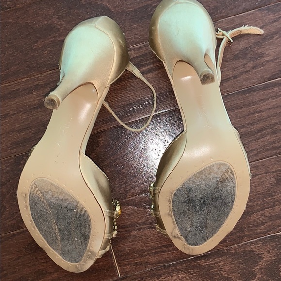 Jewel Shoes - Picture 3 of 4